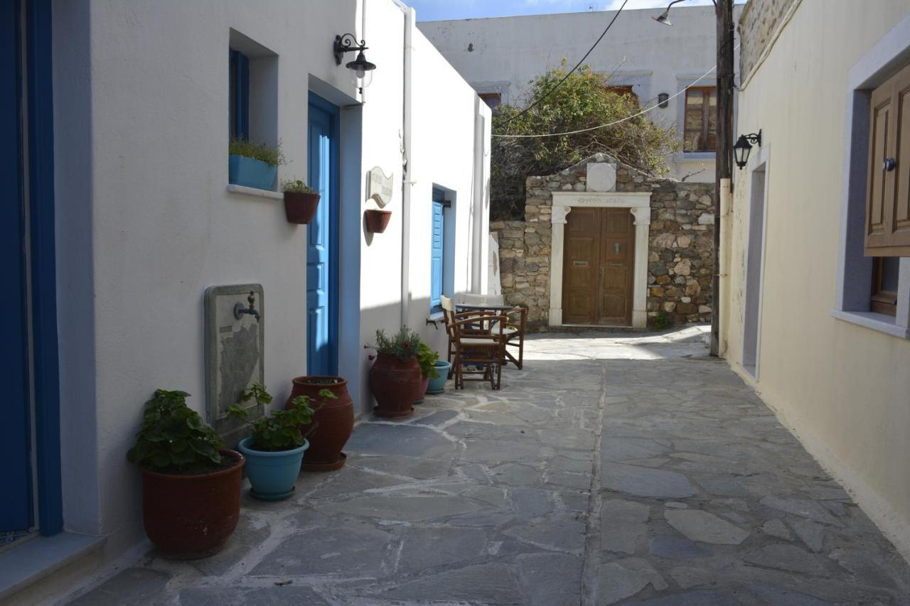 Studios Bourgos Naxos City Buitenkant foto