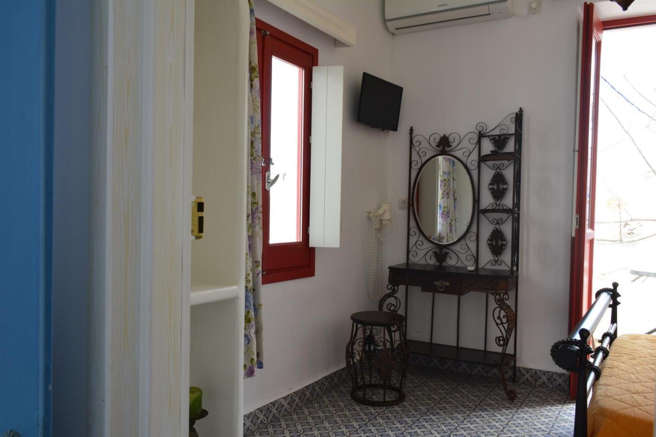 Studios Bourgos Naxos City Buitenkant foto